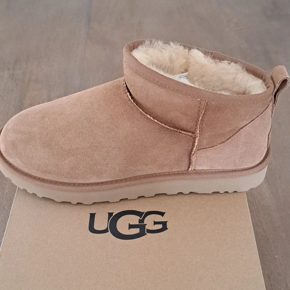 UGG Women's Classic Ultra Mini - Color: Chestnut - Size: 10 - Picture 1 of 9